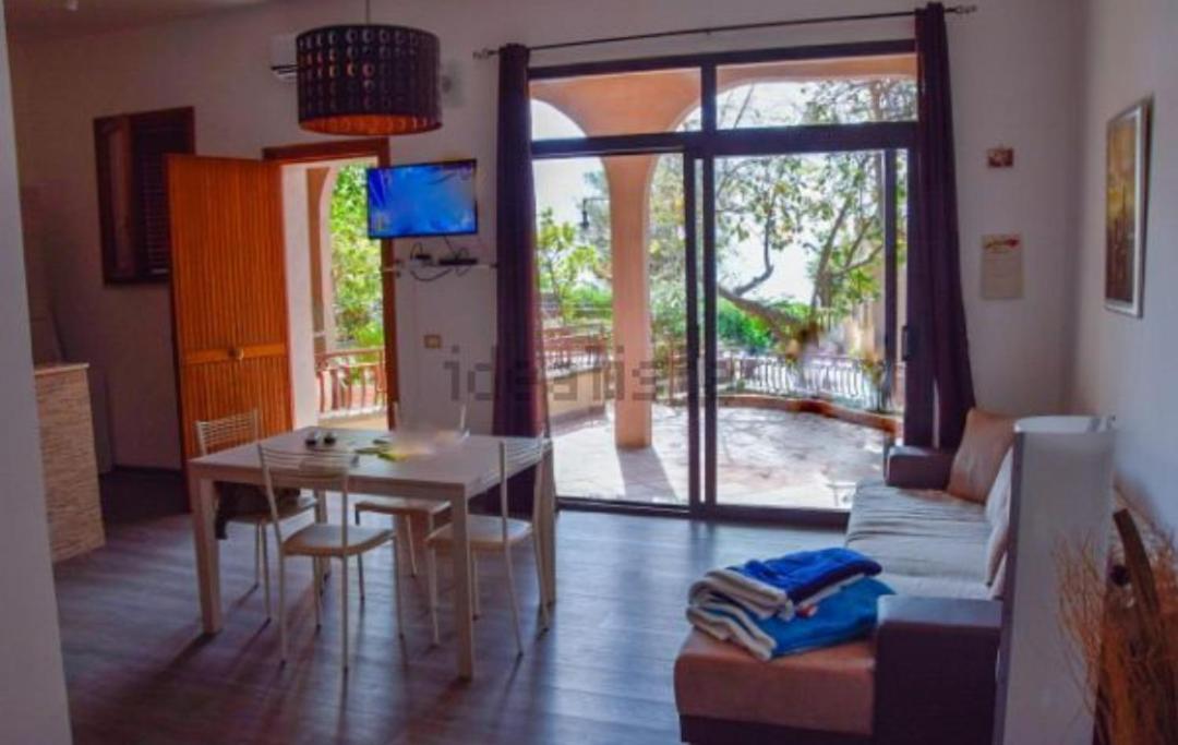 Elegance Apartment Taormina Letojanni Ngoại thất bức ảnh